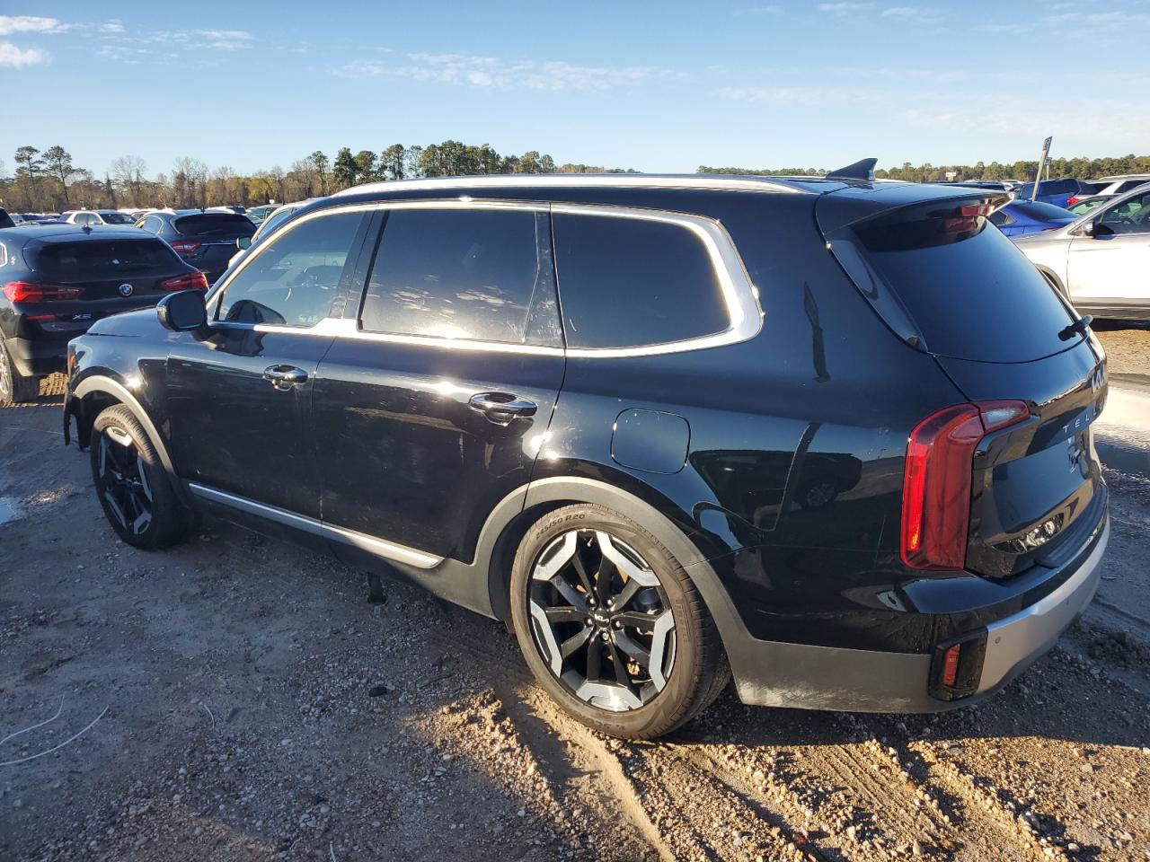 Image 2 of 2023 KIA TELLURIDE S 2023 with VIN 5XYP6DGC0PG348521