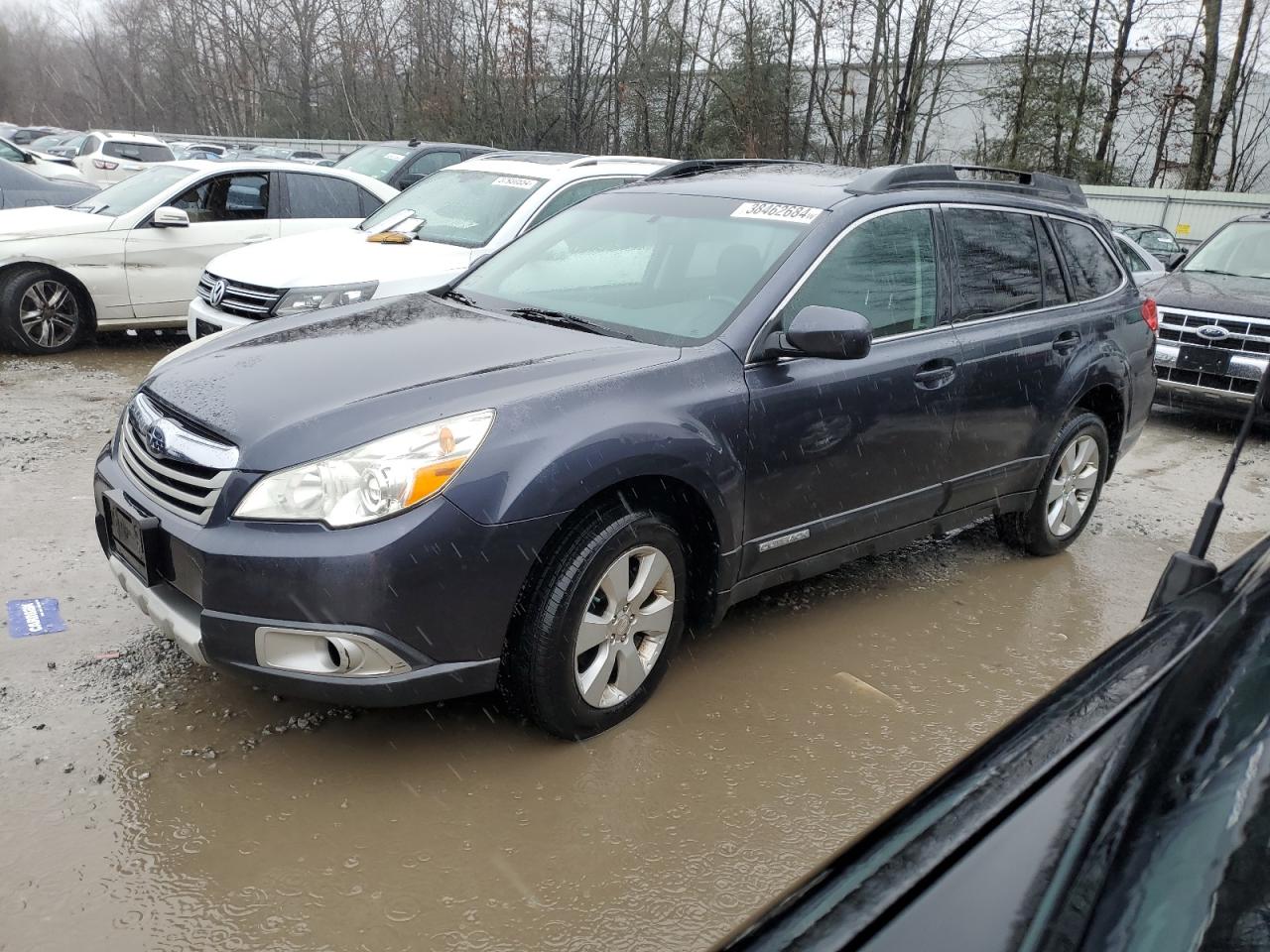 Image 1 of 2011 SUBARU OUTBACK 2.5I LIMITED 2011 with VIN 4S4BRBKC0B3325620
