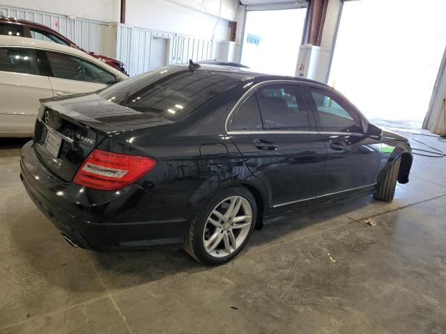 Image 3 of 2012 MERCEDES-BENZ C 300 4MATIC 2012 with VIN WDDGF8BB0CF885849