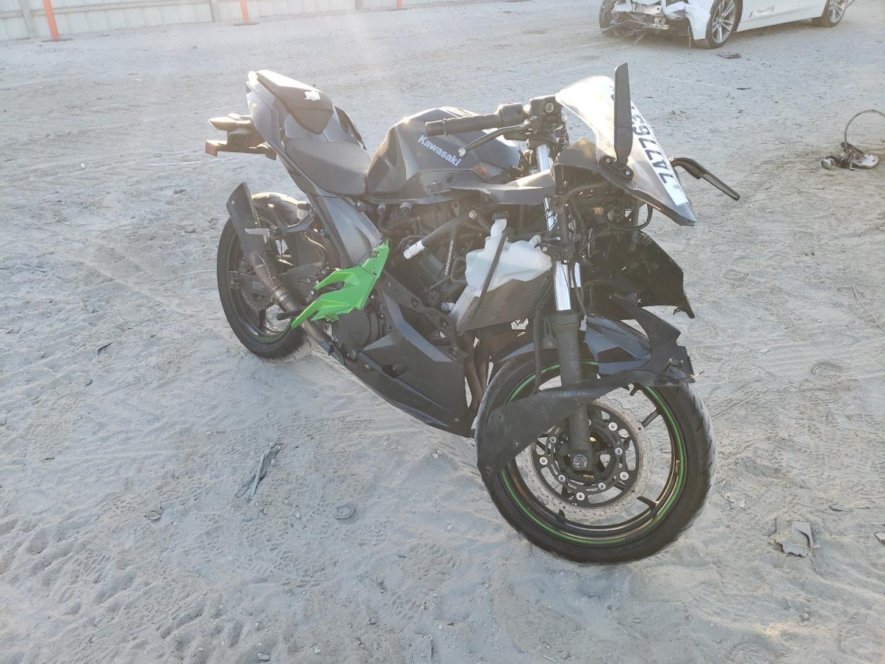2023 KAWASAKI EX400  2023 image