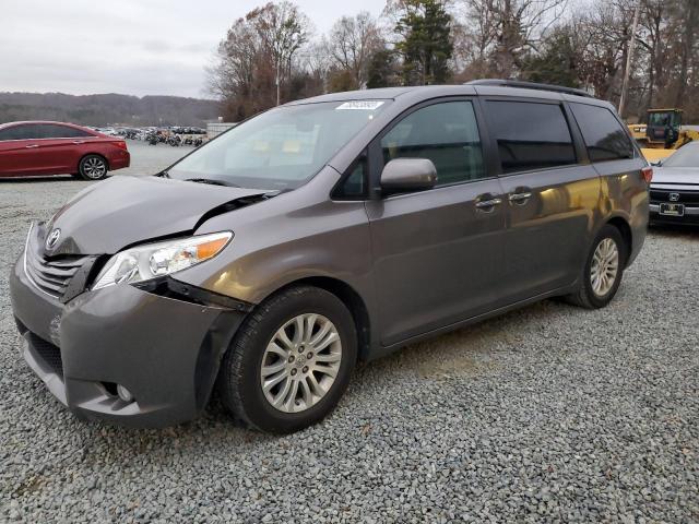 Obraz 1 z 2016 TOYOTA SIENNA XLE 2016 z VIN 5TDYK3DC2GS705604