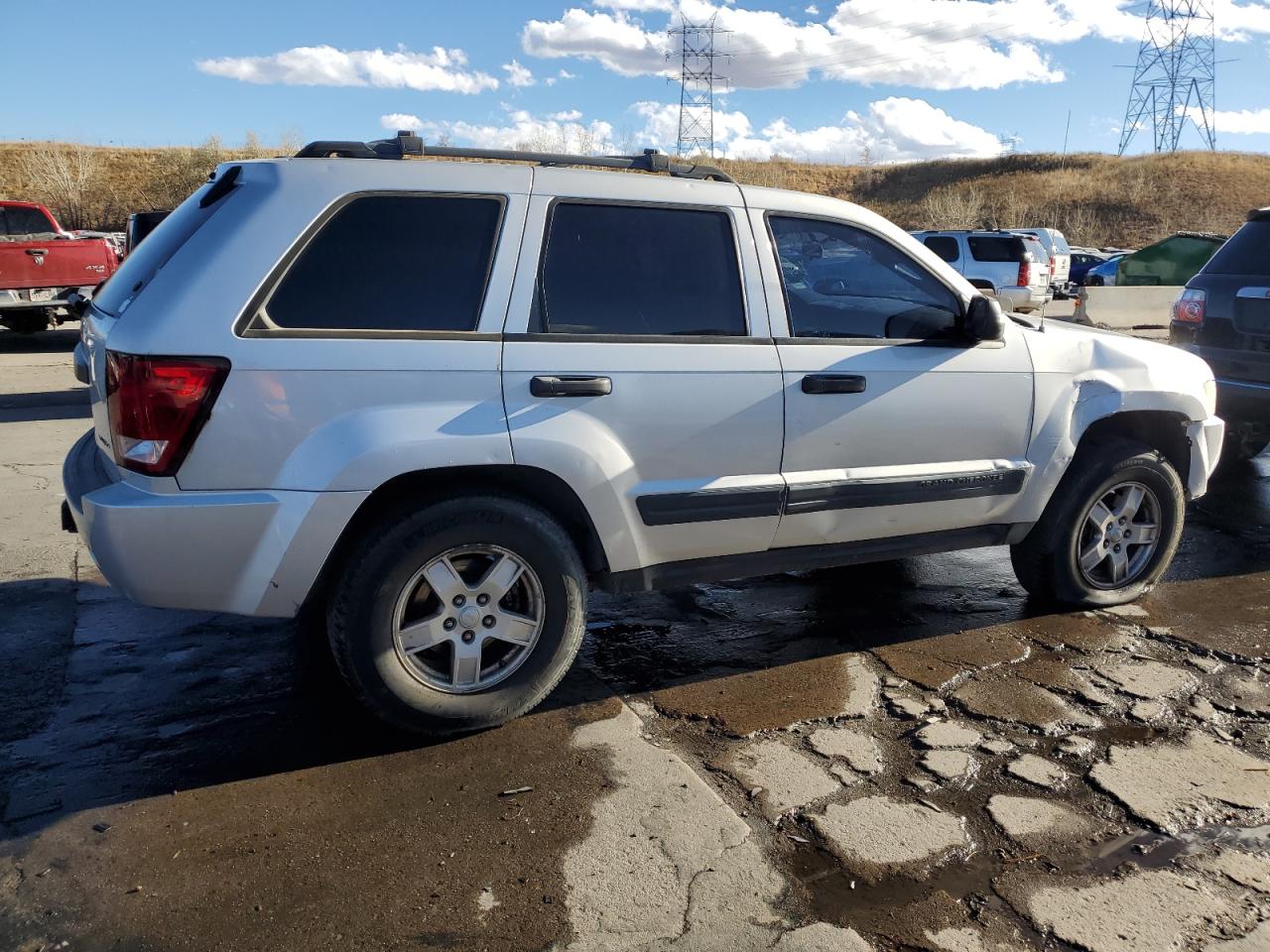Изображение 3 2005 JEEP GRAND CHEROKEE LAREDO 2005 с VIN 1J4GR48K55C640397