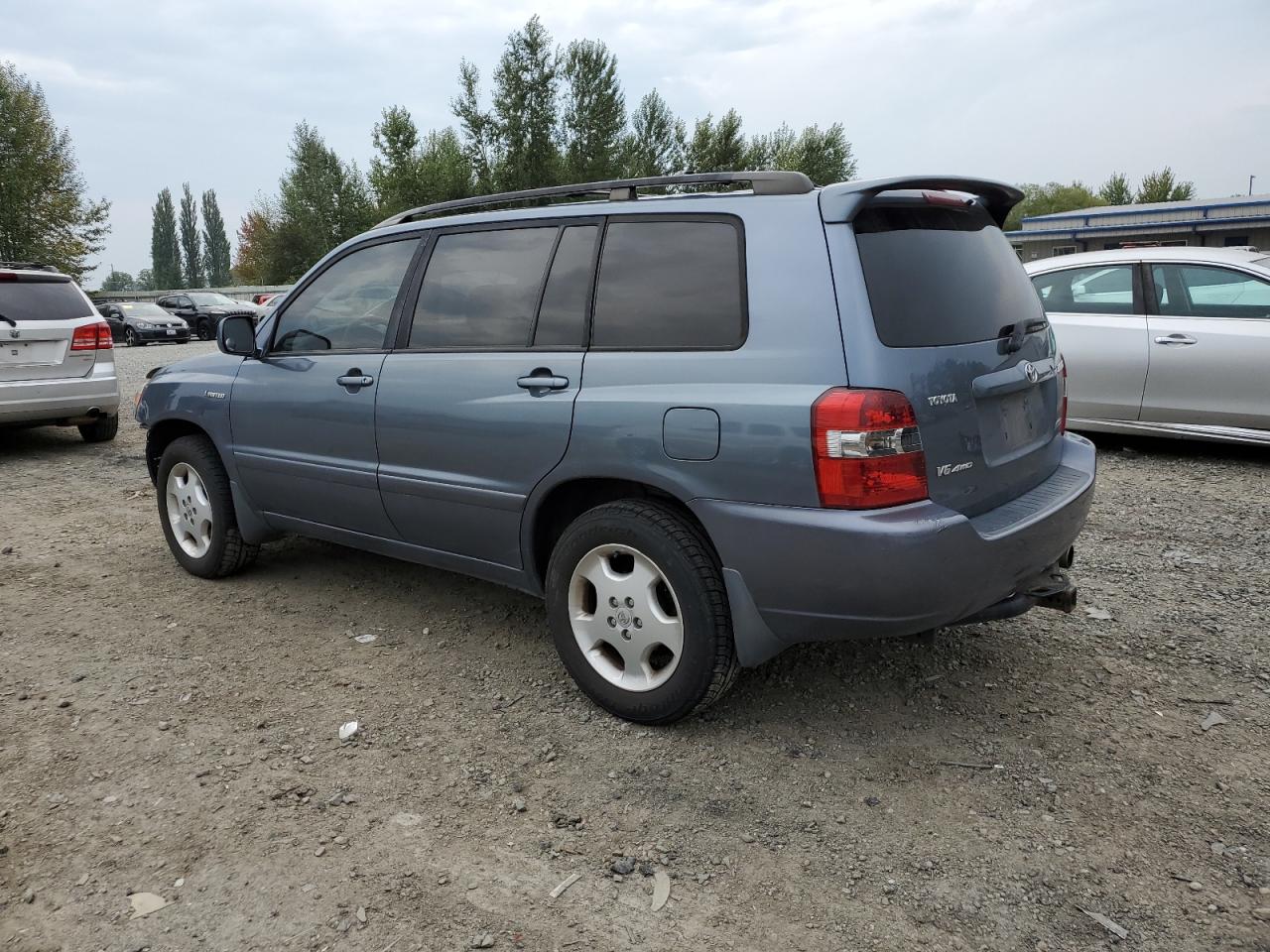 Image 2 of 2005 TOYOTA HIGHLANDER LIMITED 2005 with VIN JTEEP21A850076332