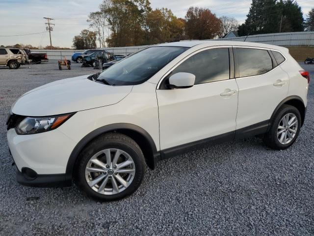 Obraz 1 z 2019 NISSAN ROGUE SPORT S 2019 z VIN JN1BJ1CP6KW233226