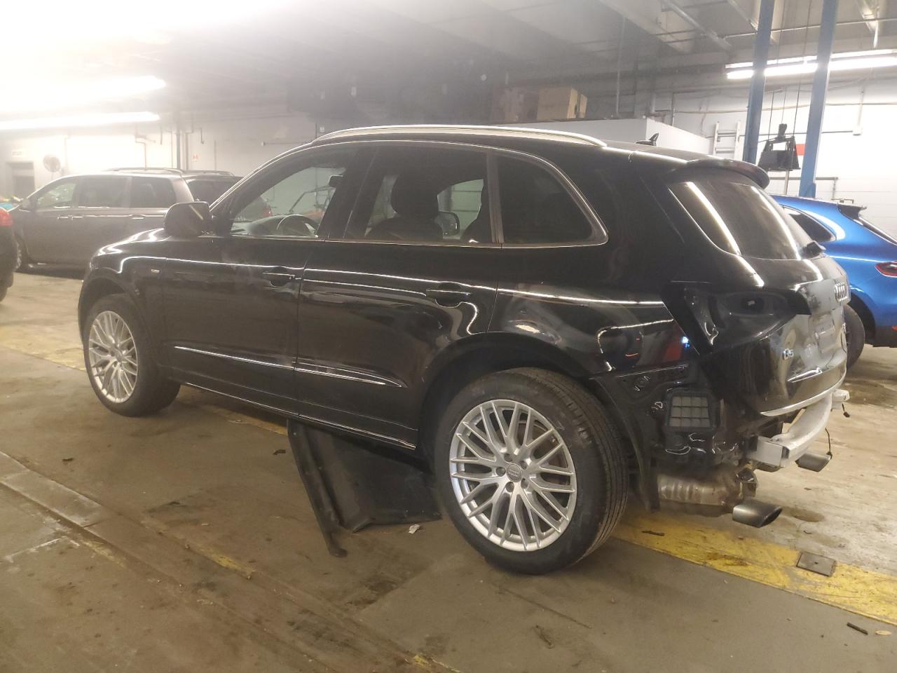 Image 2 of 2017 AUDI Q5 PREMIUM PLUS 2017 with VIN WA1M2AFP6HA090678