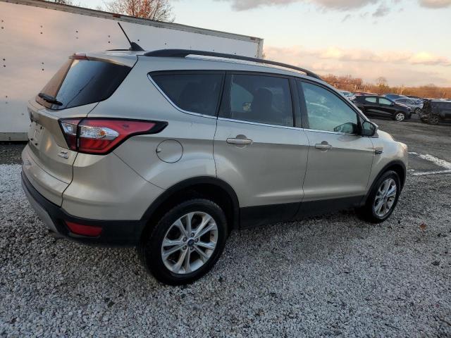 Image 3 of 2018 FORD ESCAPE SE 2018 with VIN 1FMCU9GD4JUB42761