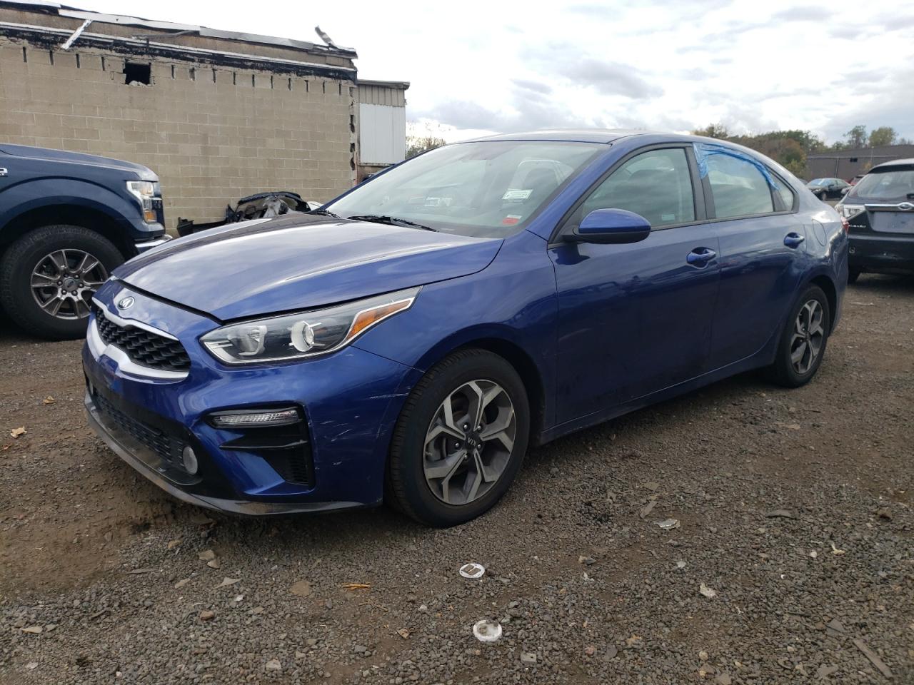 Obraz 1 z 2019 KIA FORTE FE 2019 z VIN 3KPF24AD9KE073875