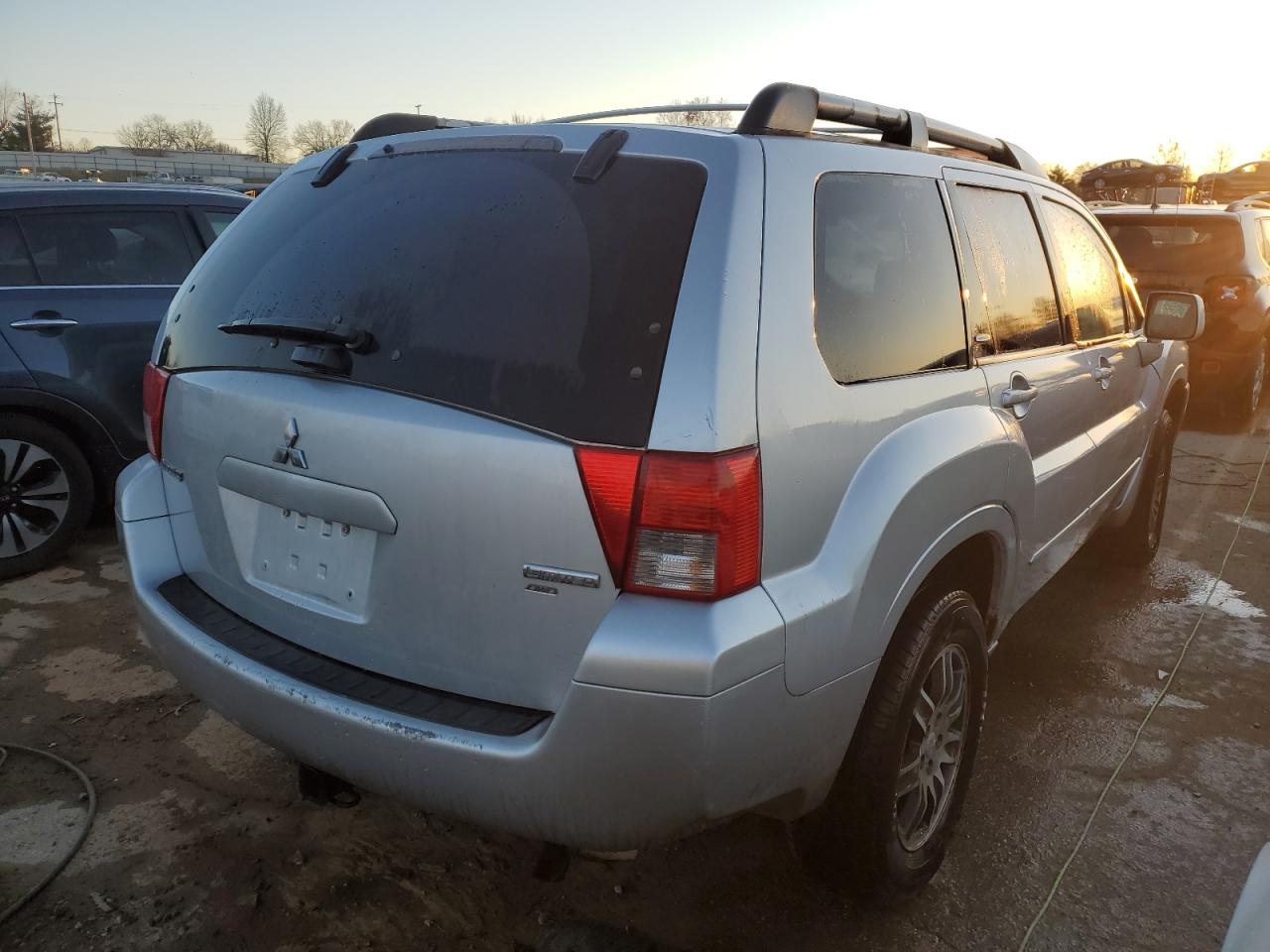 Obraz 3 z 2004 MITSUBISHI ENDEAVOR LIMITED 2004 z VIN 4A4MN41S24E017121