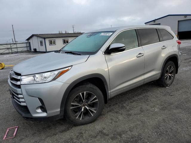 Image 1 of 2018 TOYOTA HIGHLANDER LE 2018 with VIN 5TDBZRFH9JS823444