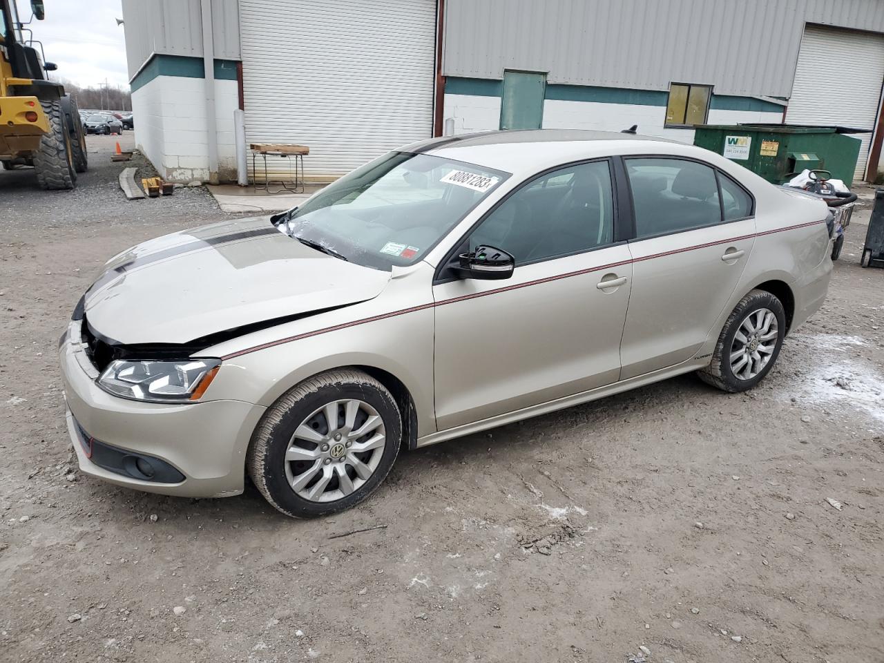 Image 1 of 2014 VOLKSWAGEN JETTA SE 2014 with VIN 3VWD17AJ9EM286625