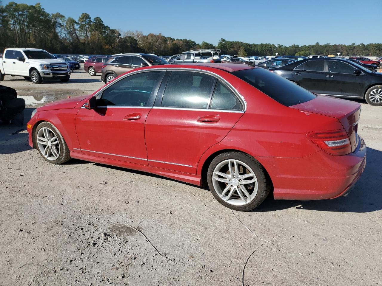 Image 2 of 2013 MERCEDES-BENZ C 250 2013 with VIN WDDGF4HB7DA770356