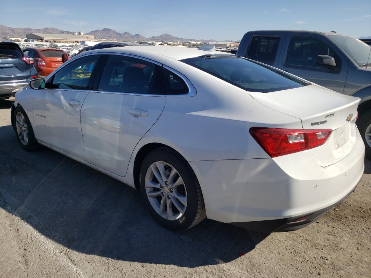 Obraz 2 z 2017 CHEVROLET MALIBU LT 2017 z VIN 1G1ZE5ST7HF232965