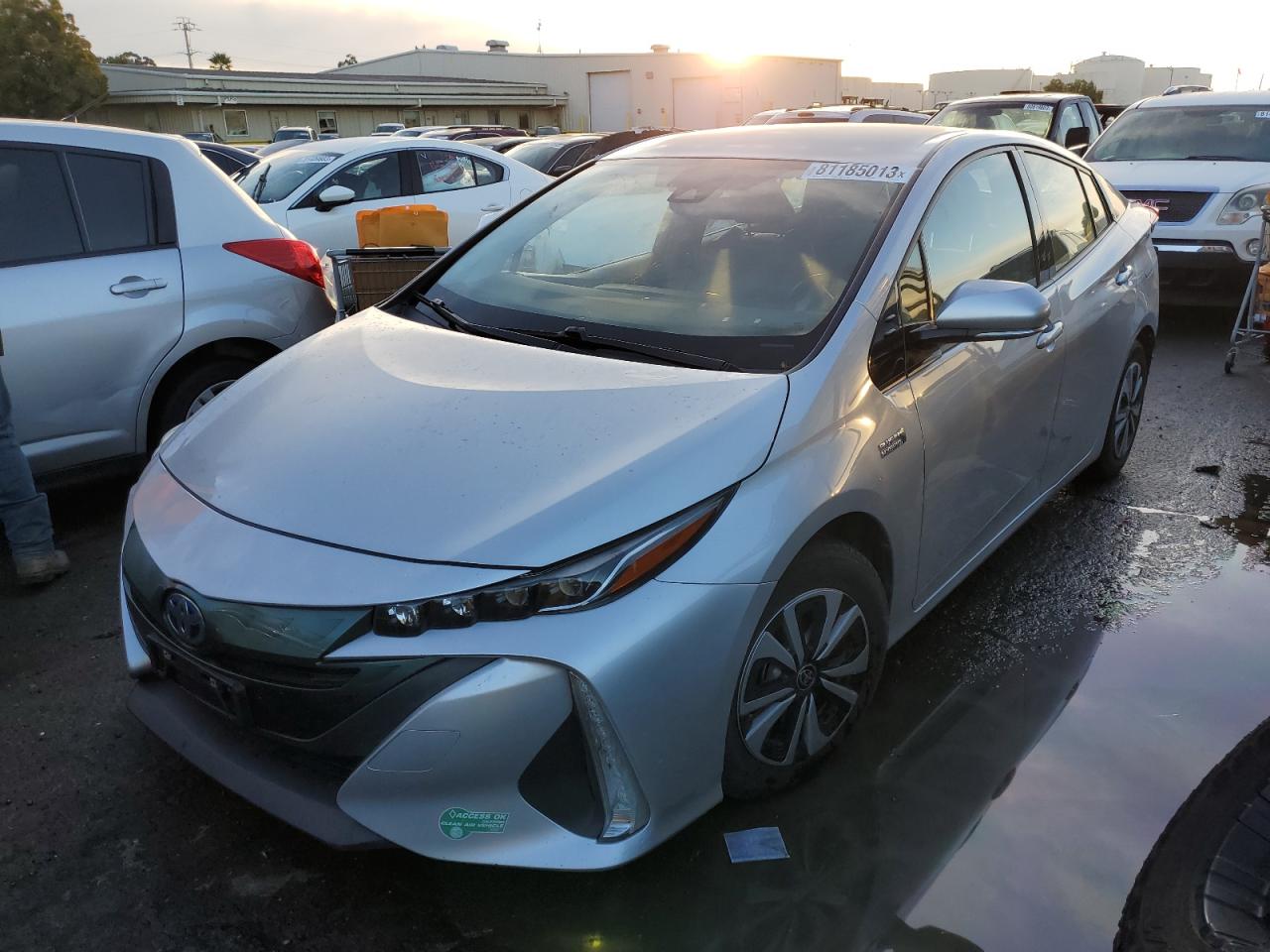 Image 1 of 2017 TOYOTA PRIUS PRIME  2017 with VIN JTDKARFP6H3057683