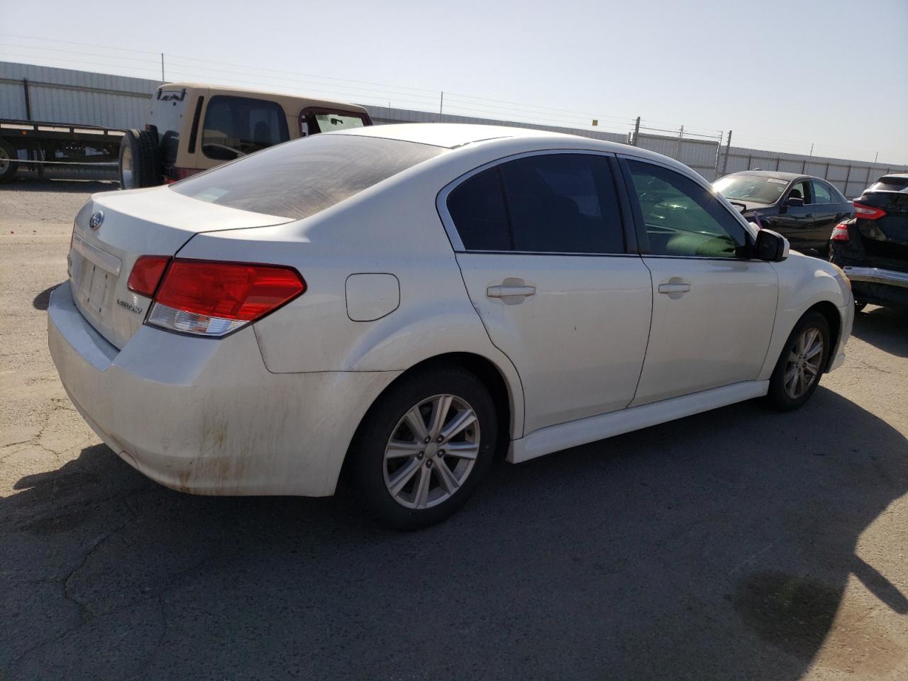 Image 3 of 2011 SUBARU LEGACY 2.5I PREMIUM 2011 with VIN 4S3BMAG61B1213131