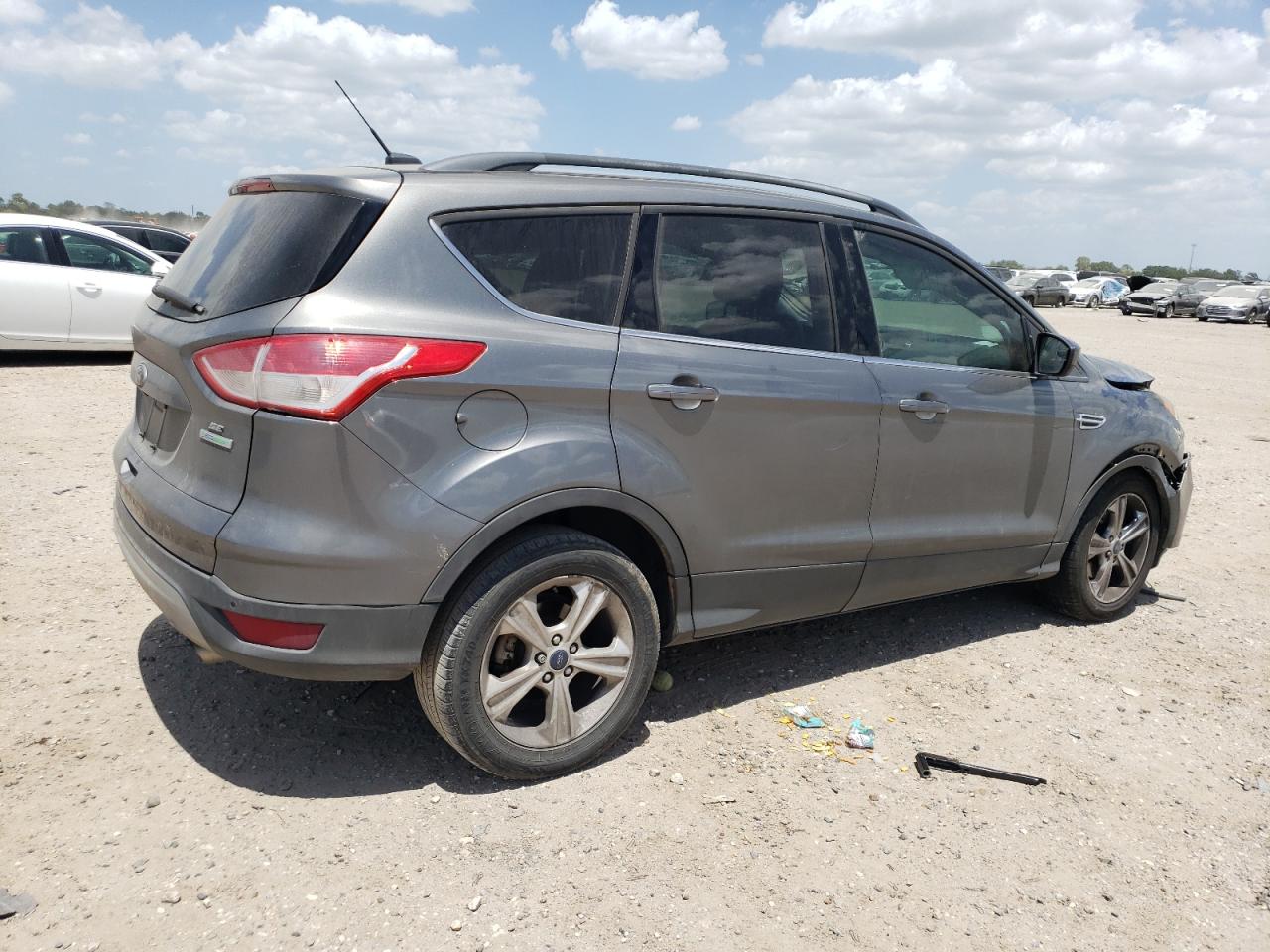 Изображение 3 2014 FORD ESCAPE SE 2014 с VIN 1FMCU0GX9EUE25135
