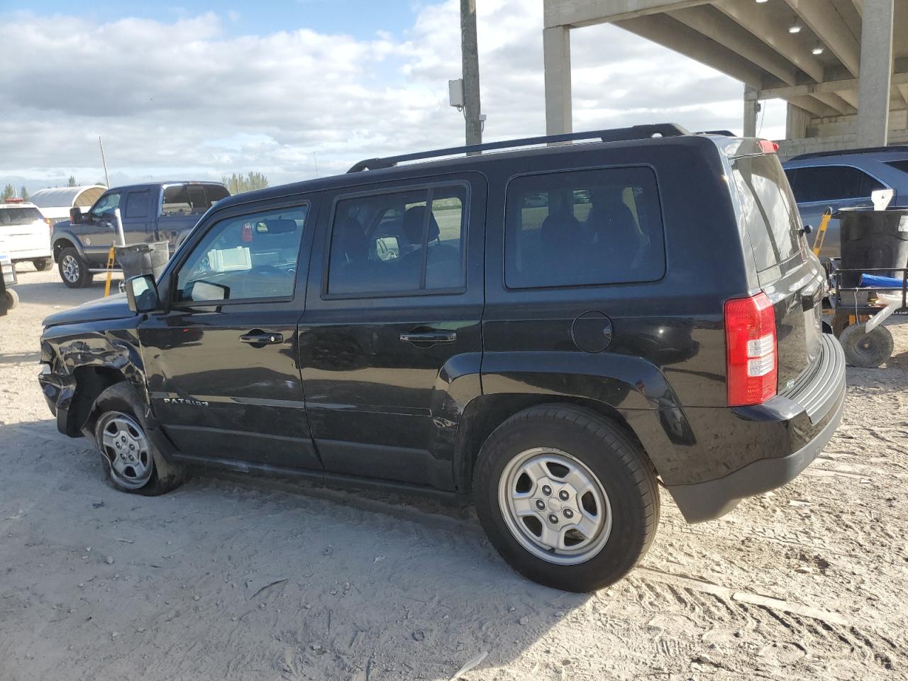 Obraz 2 z 2017 JEEP PATRIOT SPORT 2017 z VIN 1C4NJPBA6HD150121