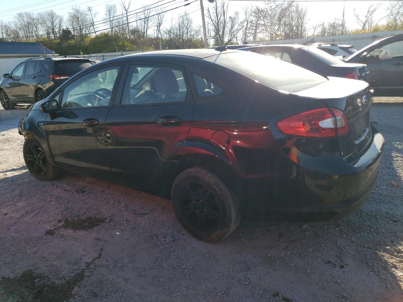 Изображение 2 2013 FORD FIESTA S 2013 с VIN 3FADP4AJ9DM174038