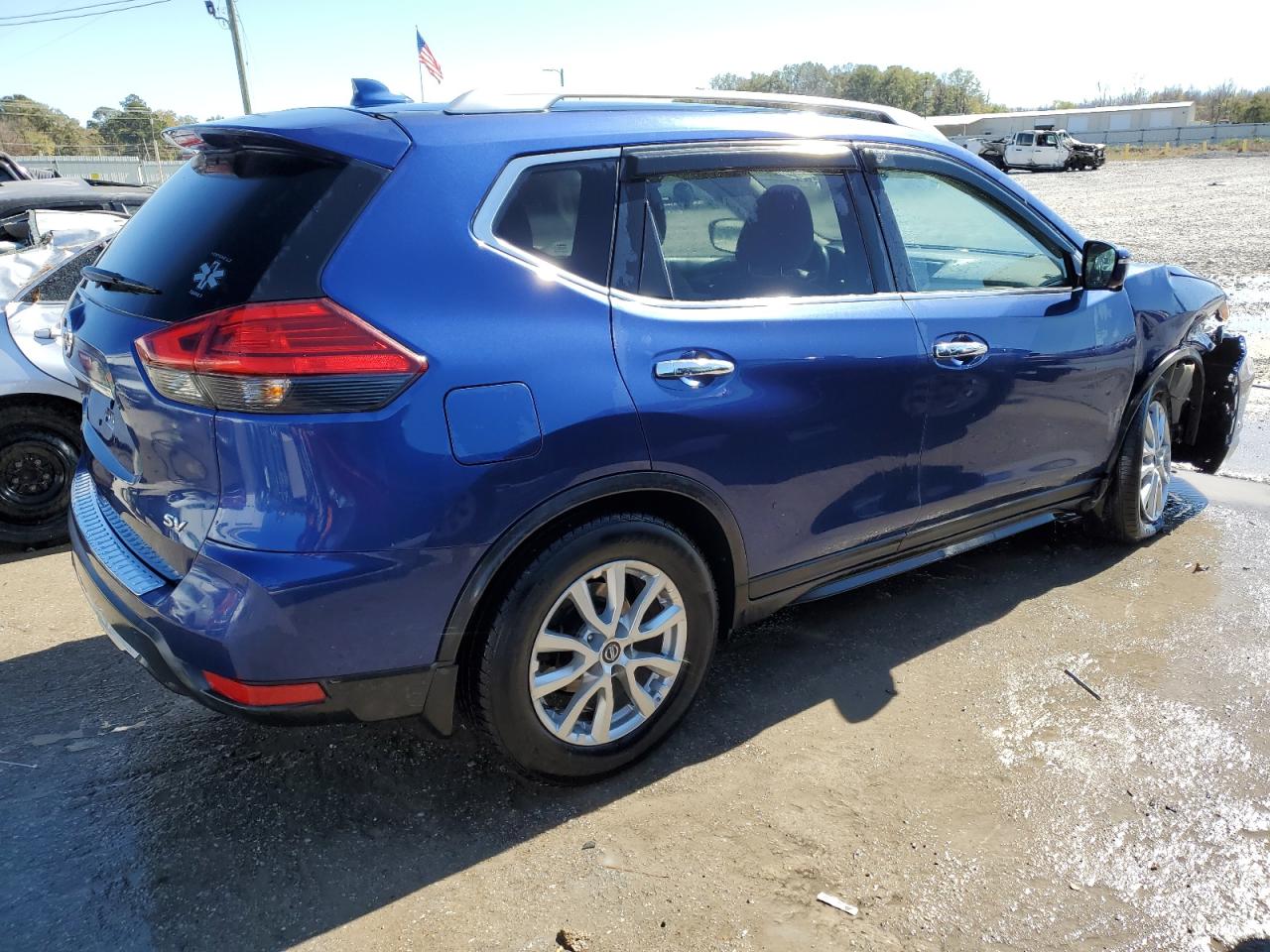 Obraz 3 z 2017 NISSAN ROGUE S 2017 z VIN KNMAT2MT6HP509752