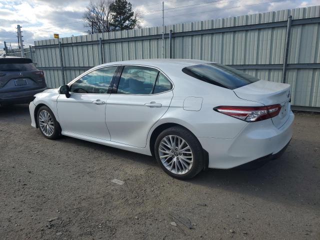 Obraz 2 z 2018 TOYOTA CAMRY L 2018 z VIN 4T1B11HK1JU654013