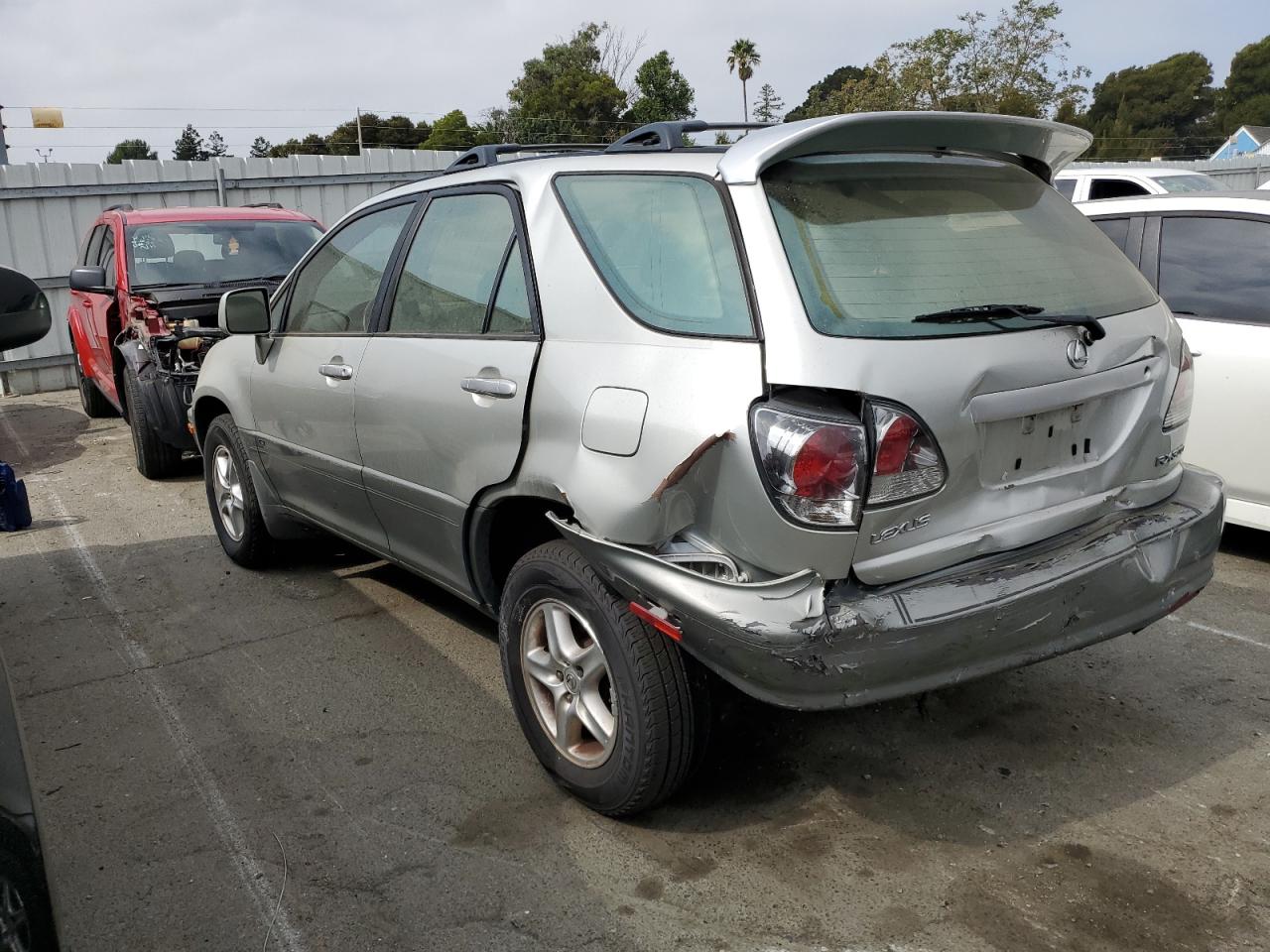 Изображение 2 2003 LEXUS RX 300 2003 с VIN JTJHF10U230311683