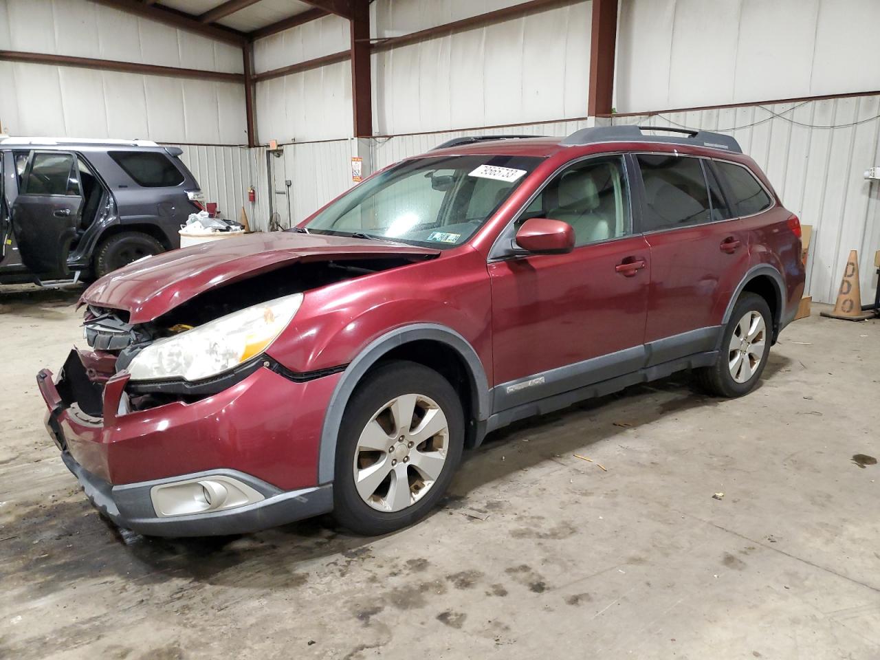 Изображение 1 2011 SUBARU OUTBACK 2.5I PREMIUM 2011 с VIN 4S4BRBCC8B3339621