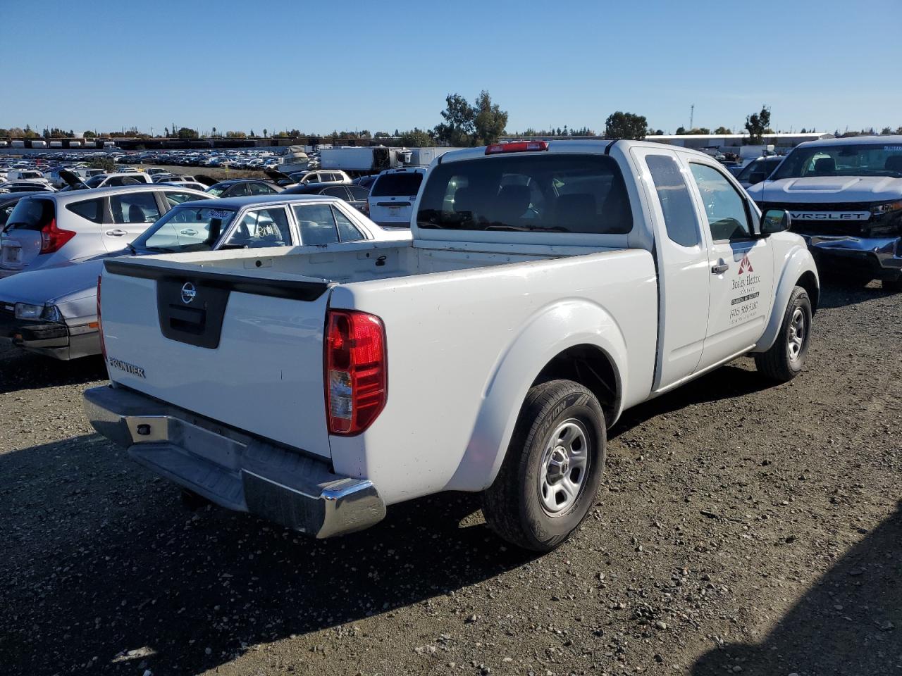 Image 3 of 2014 NISSAN FRONTIER S 2014 with VIN 1N6BD0CT2EN705778
