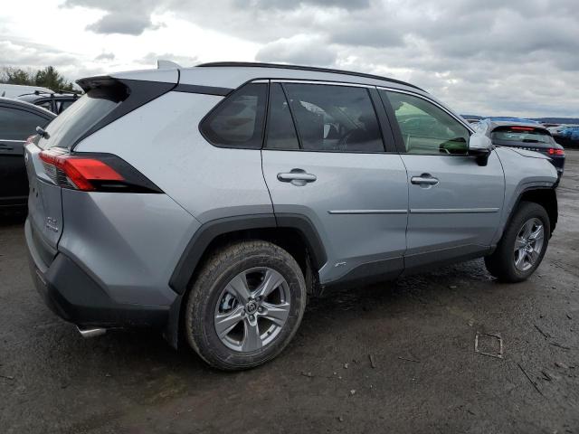 Image 3 of 2023 TOYOTA RAV4 XLE 2023 with VIN JTMRWRFVXPD167580