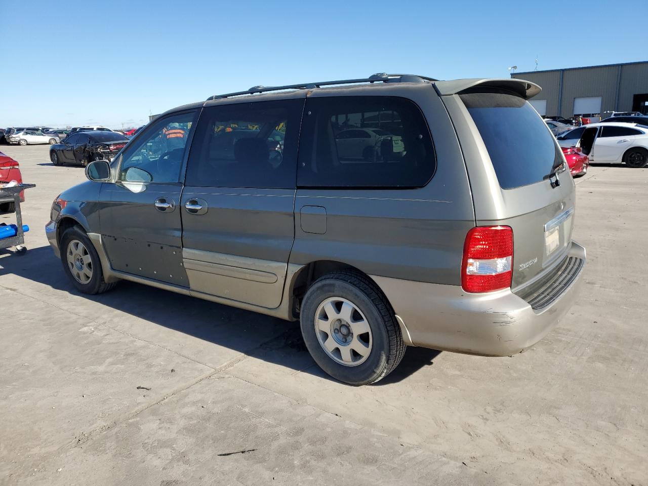 Image 2 of 2003 KIA SEDONA EX 2003 with VIN KNDUP131736441651