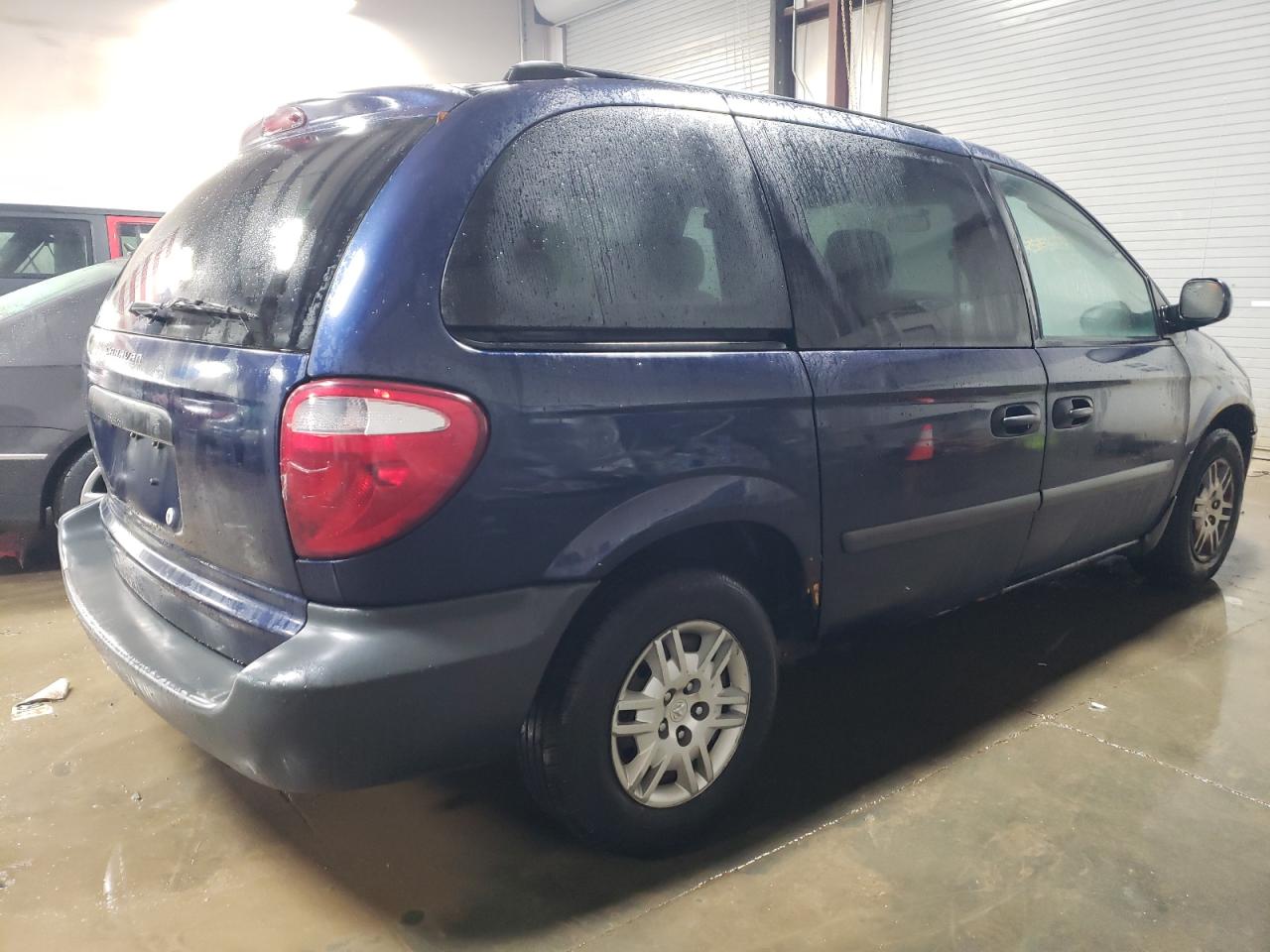 Obraz 3 z 2005 DODGE CARAVAN SE 2005 z VIN 1D4GP25R55B395594