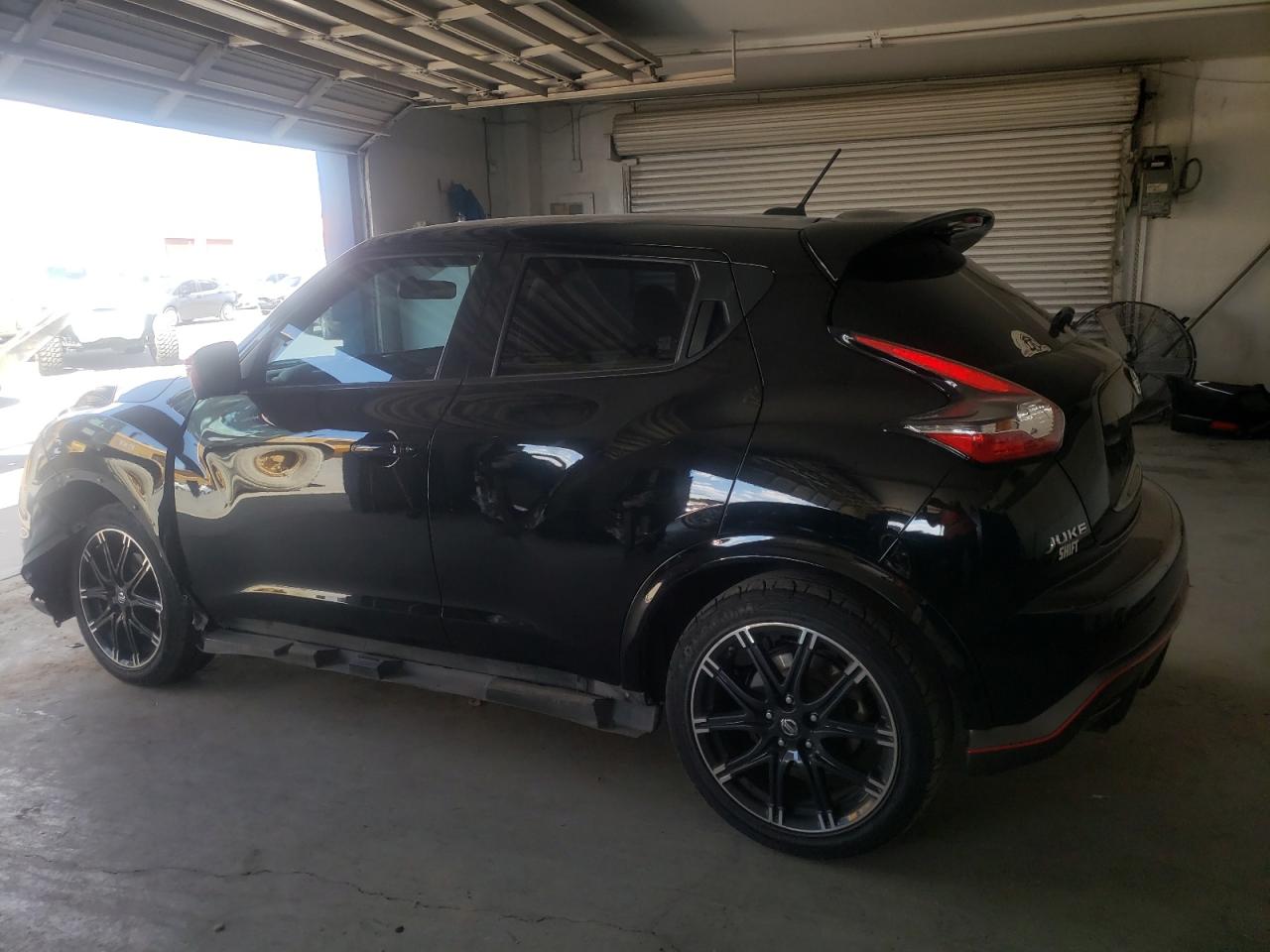 Изображение 2 2015 NISSAN JUKE S 2015 с VIN JN8AF5MR7FT510575