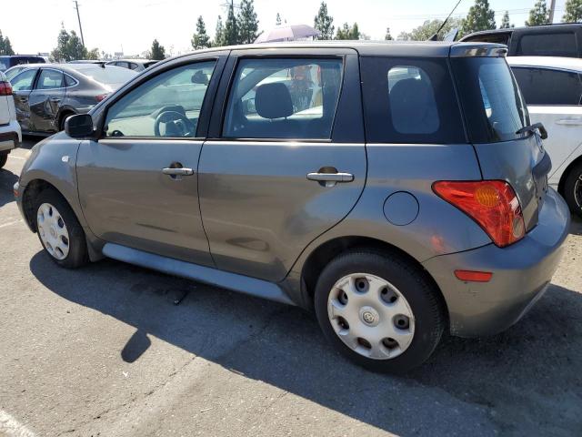 Obraz 2 z 2004 TOYOTA SCION XA  2004 z VIN JTKKT624040045957