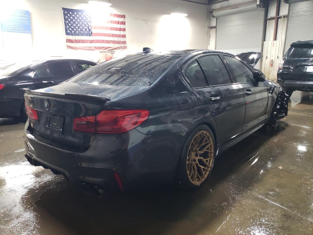 Изображение 3 2018 BMW M5  2018 с VIN WBSJF0C59JB282681