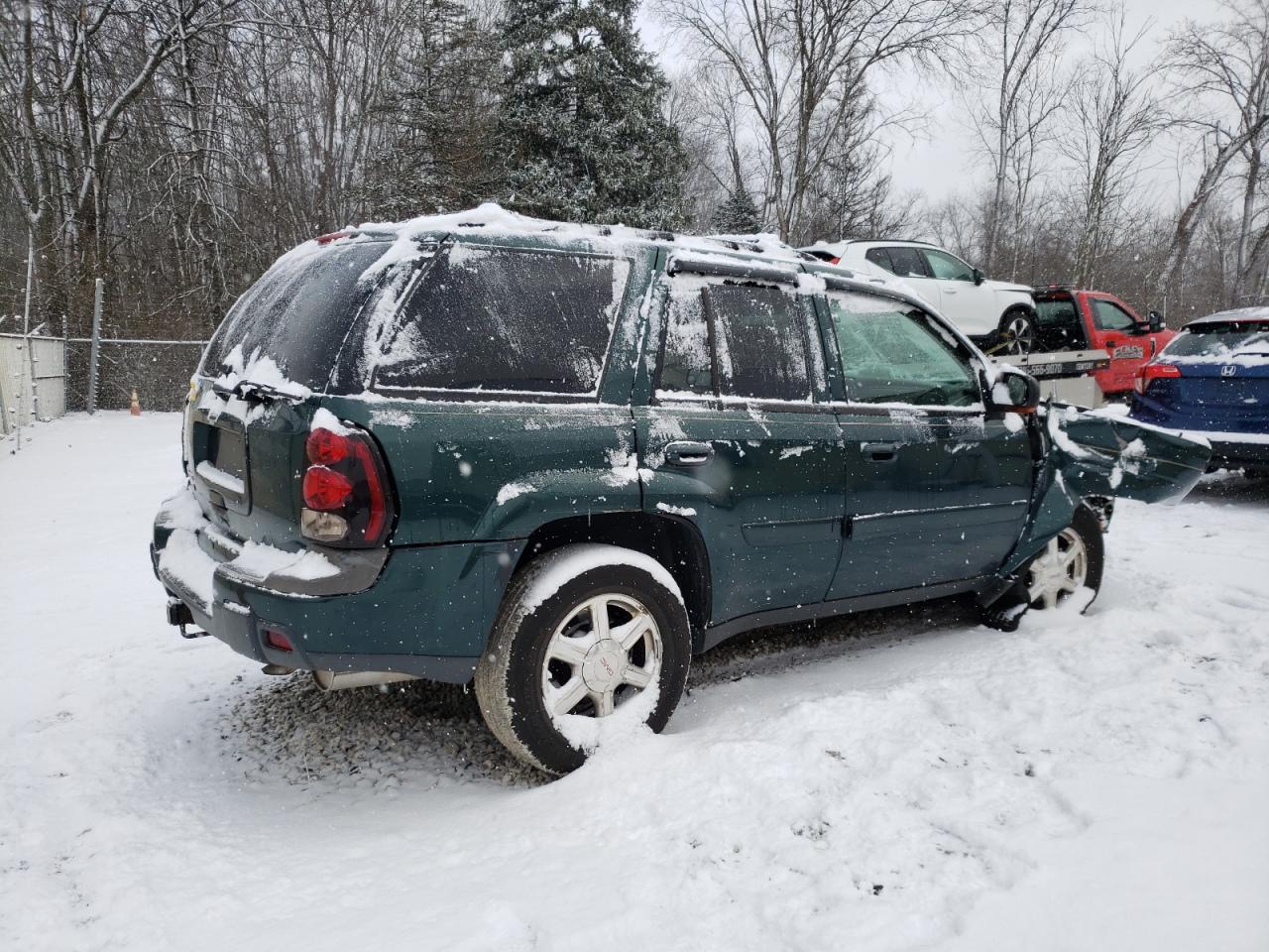 Изображение 3 2005 CHEVROLET TRAILBLAZER LS 2005 с VIN 1GNDT13S852171335
