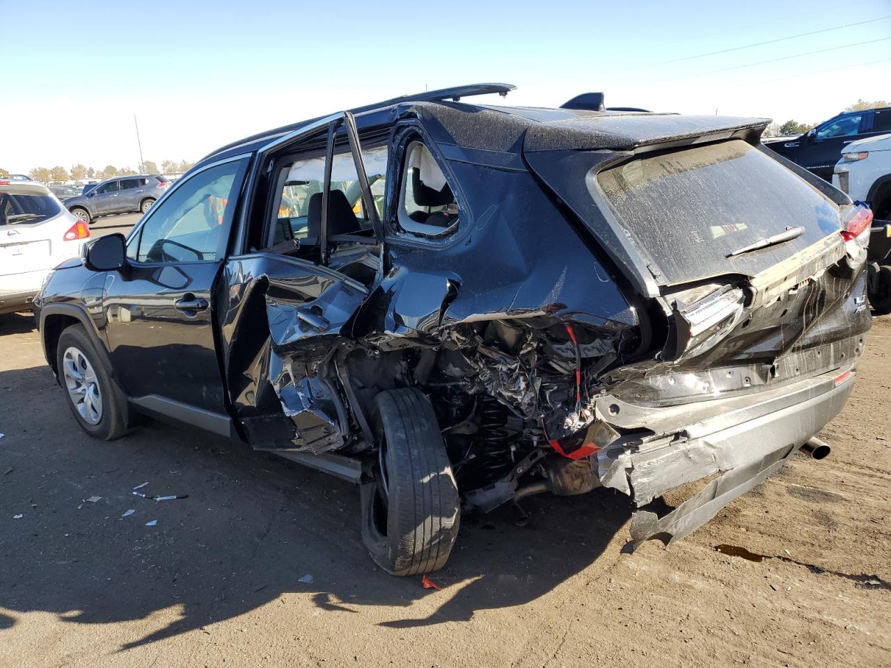 Obraz 2 z 2020 TOYOTA RAV4 LE 2020 z VIN JTMG1RFV6LD528660