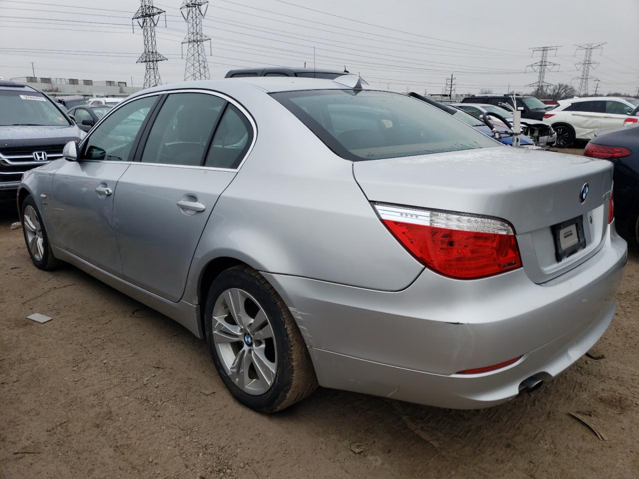 Obraz 2 z 2009 BMW 528 XI 2009 z VIN WBANV13599C152873