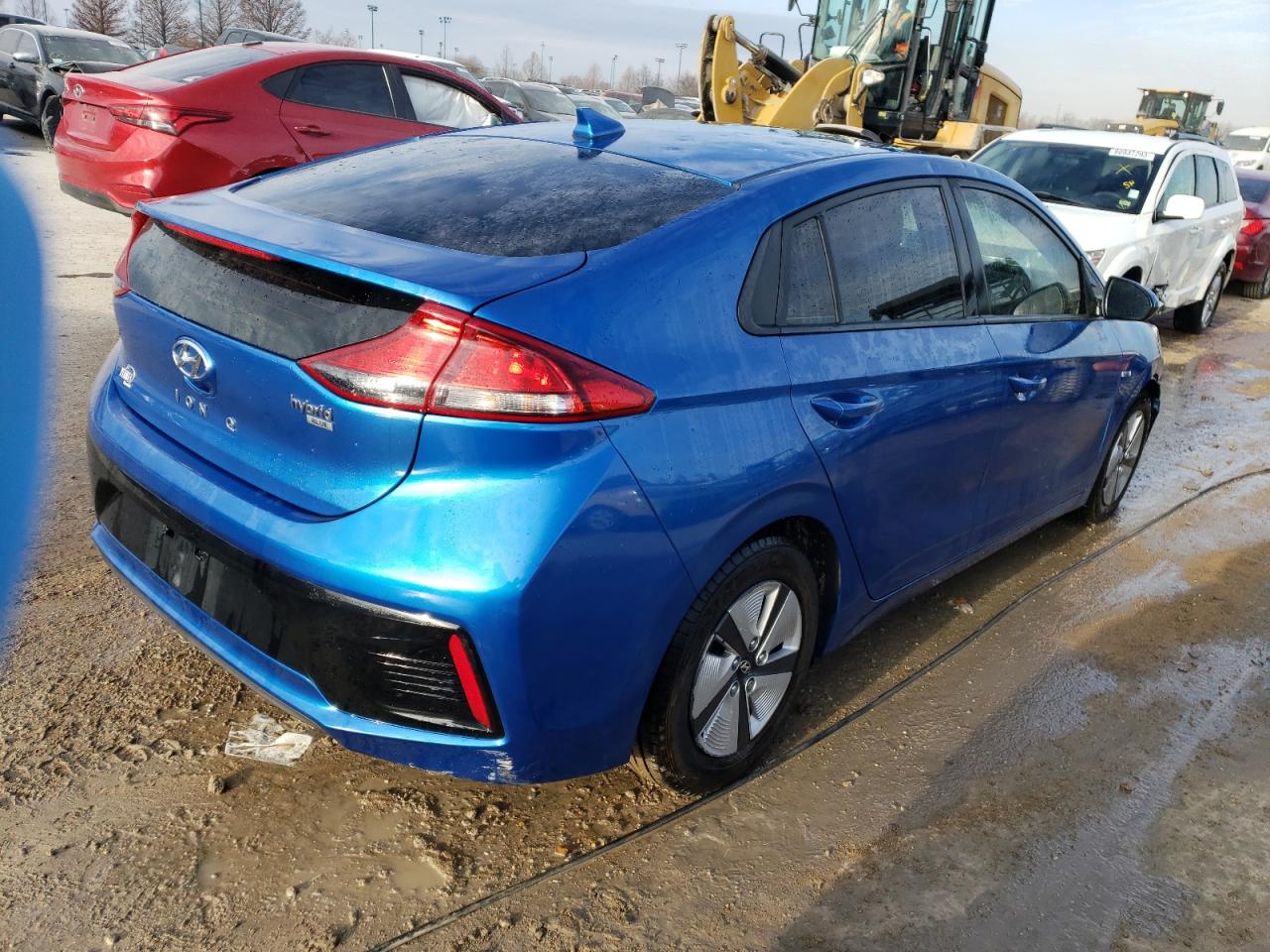 Image 3 of 2017 HYUNDAI IONIQ BLUE 2017 with VIN KMHC65LC2HU022404