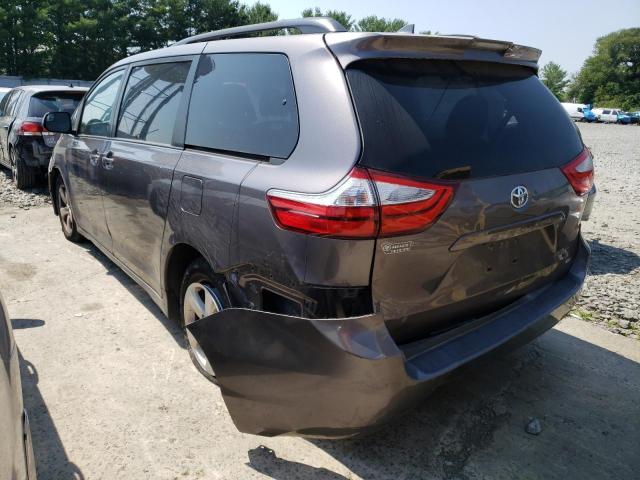 Изображение 2 2019 TOYOTA SIENNA LE 2019 с VIN 5TDKZ3DCXKS992698