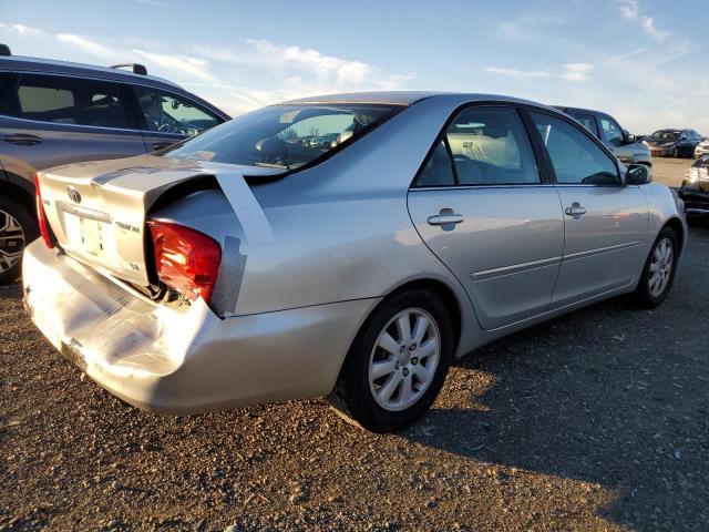 Image 3 of 2002 TOYOTA CAMRY LE 2002 with VIN 4T1BF30KX2U501317