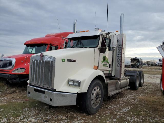 Image 2 of 2012 KENWORTH CONSTRUCTION T800 2012 with VIN 1XKDDP9X0CR332717