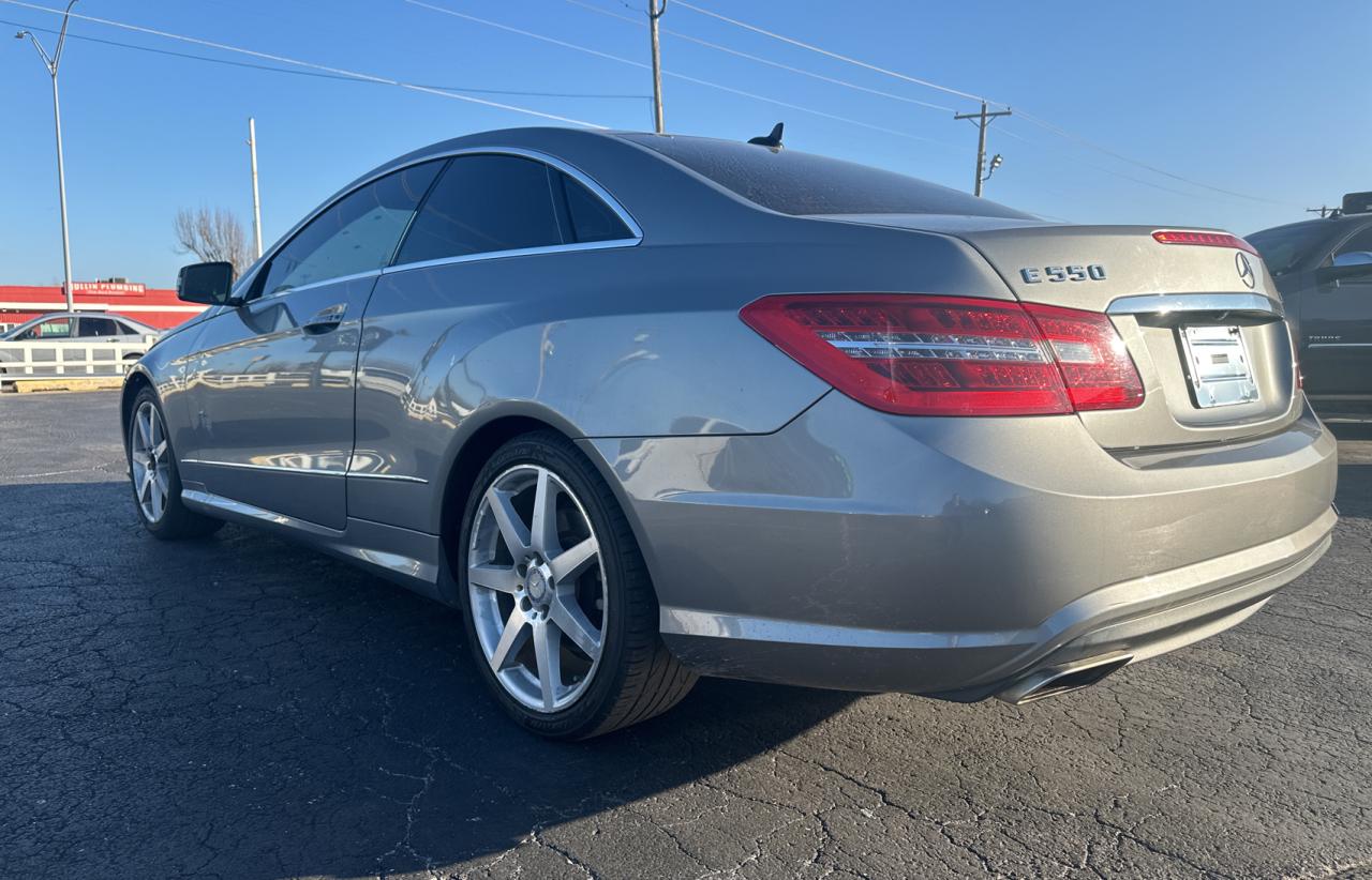 Image 3 of 2011 MERCEDES-BENZ E 550 2011 with VIN WDDKJ7CB5BF084110
