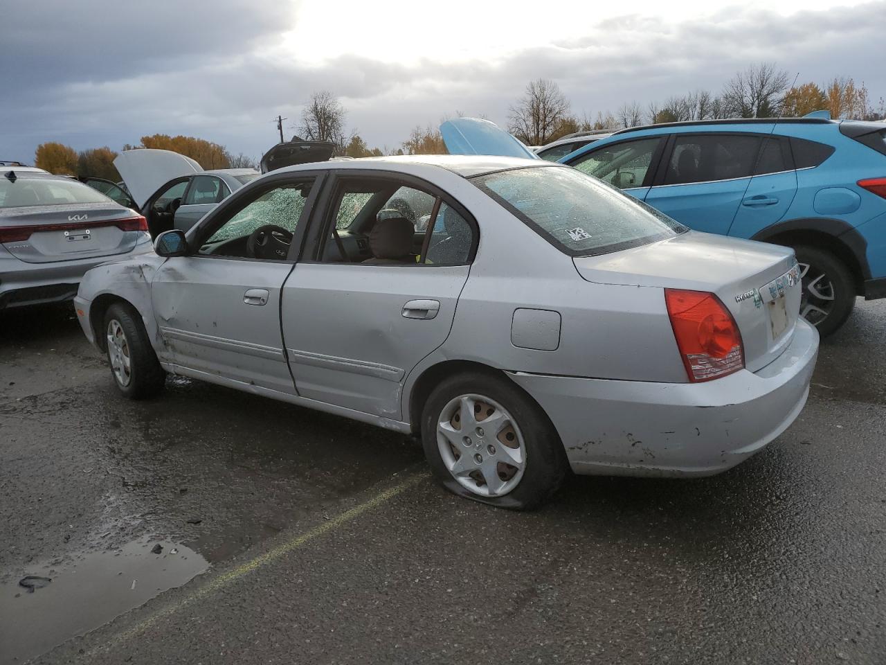 Image 2 of 2004 HYUNDAI ELANTRA GLS 2004 with VIN KMHDN46D74U789374