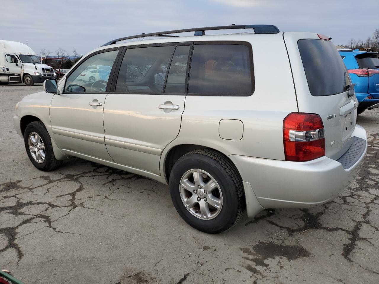 Obraz 2 z 2004 TOYOTA HIGHLANDER BASE 2004 z VIN JTEDP21AX40005899