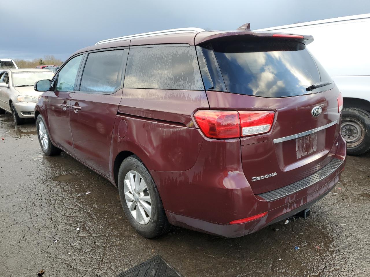 Изображение 2 2015 KIA SEDONA LX 2015 с VIN KNDMB5C15F6059063