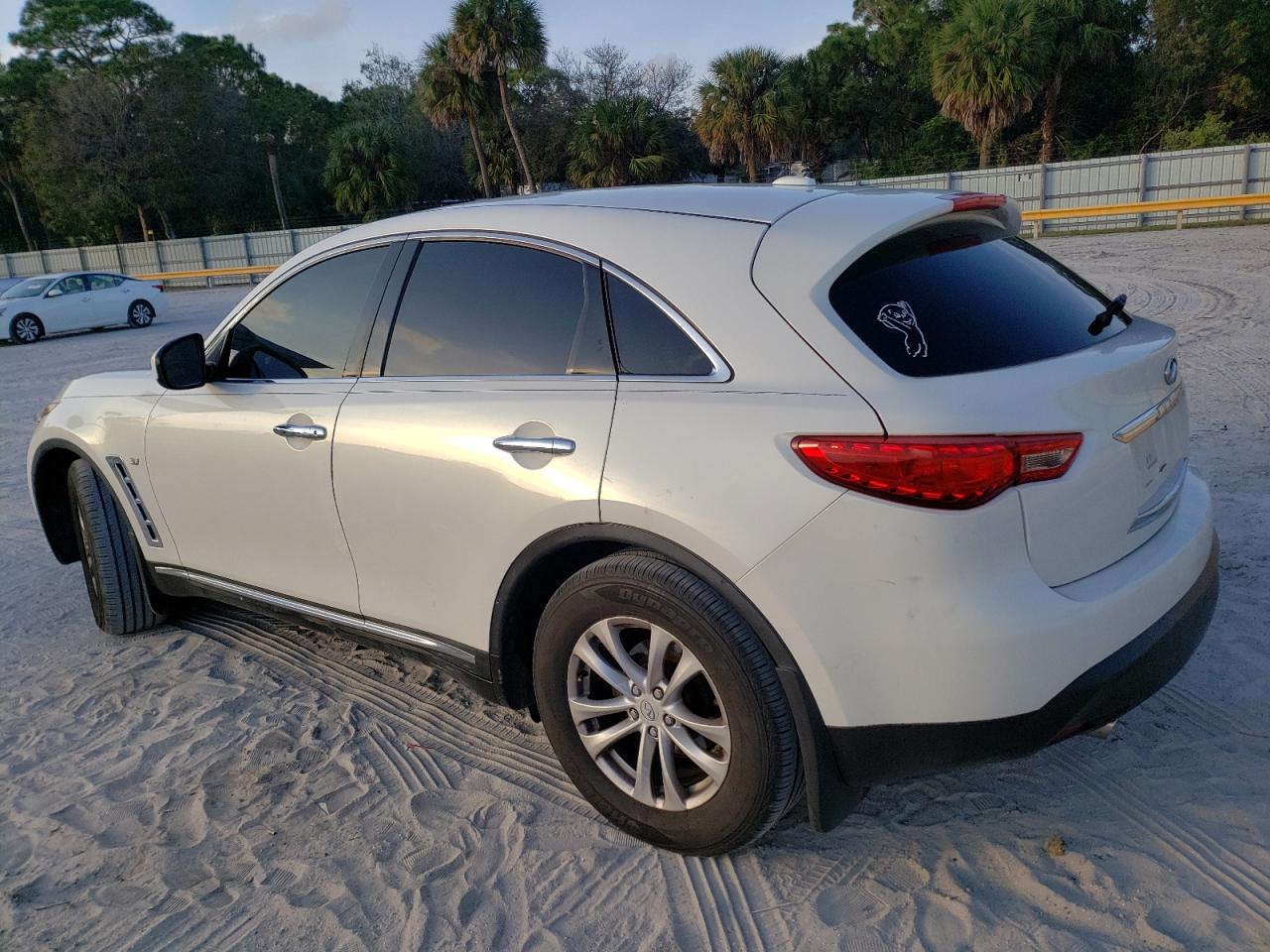 Изображение 2 2014 INFINITI QX70  2014 с VIN JN8CS1MUXEM450821