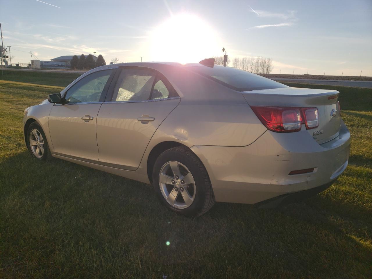 Obraz 2 z 2015 CHEVROLET MALIBU LS 2015 z VIN 1G11B5SL5FF119423