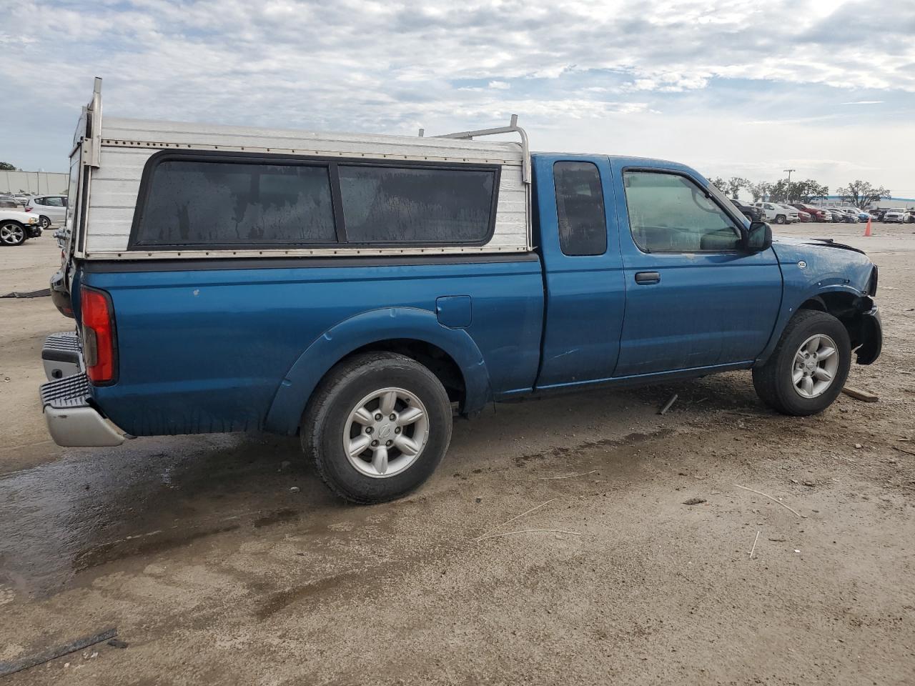 Obraz 3 z 2004 NISSAN FRONTIER KING CAB XE 2004 z VIN 1N6DD26T84C465615