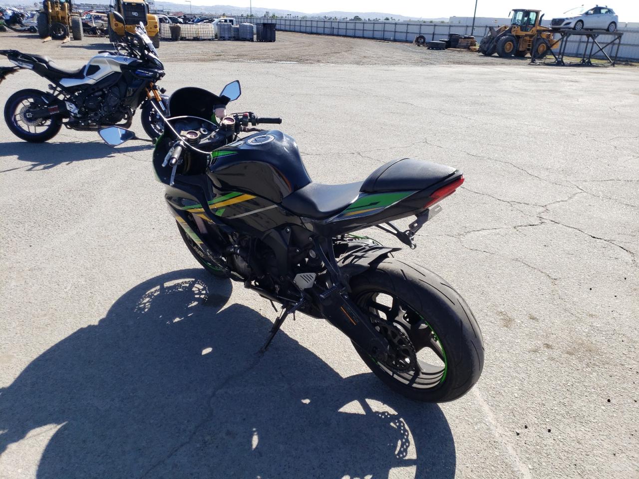 Obraz 3 z Kawasaki Zx636 E 2016 z VIN JKBZXJE18GA020095