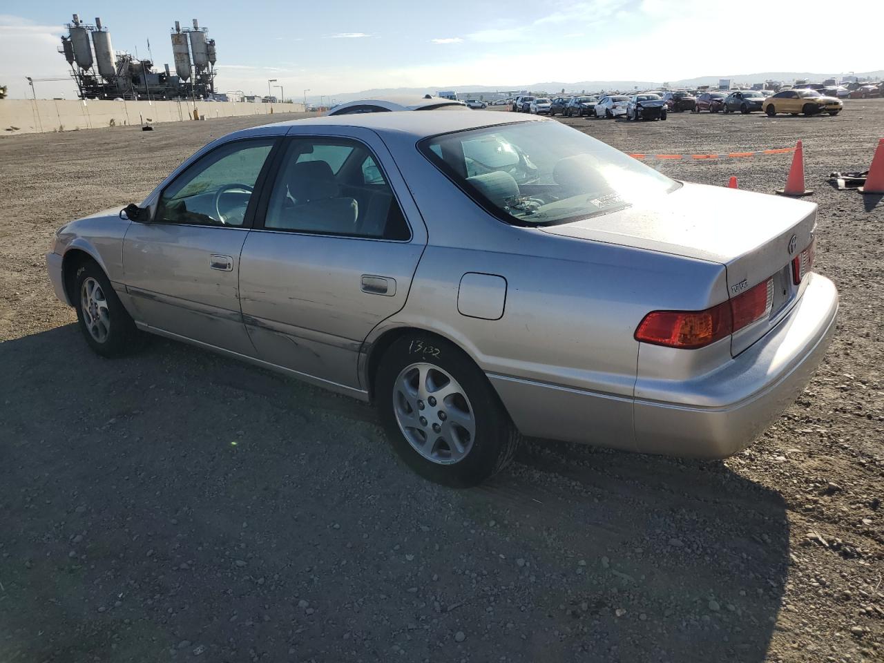 Obraz 2 z 2000 TOYOTA CAMRY CE 2000 z VIN 4T1BG22K3YU924740