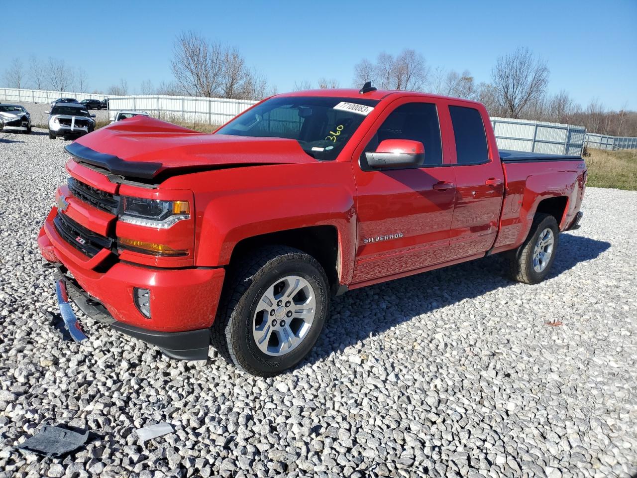 Obraz 1 z 2018 CHEVROLET SILVERADO K1500 LT 2018 z VIN 1GCVKREC3JZ242740