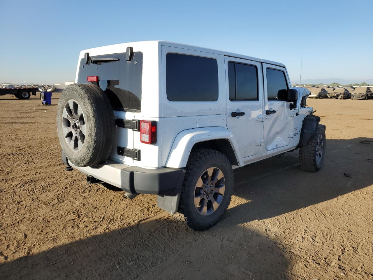 Изображение 3 2013 JEEP WRANGLER UNLIMITED SAHARA 2013 с VIN 1C4BJWEGXDL657164